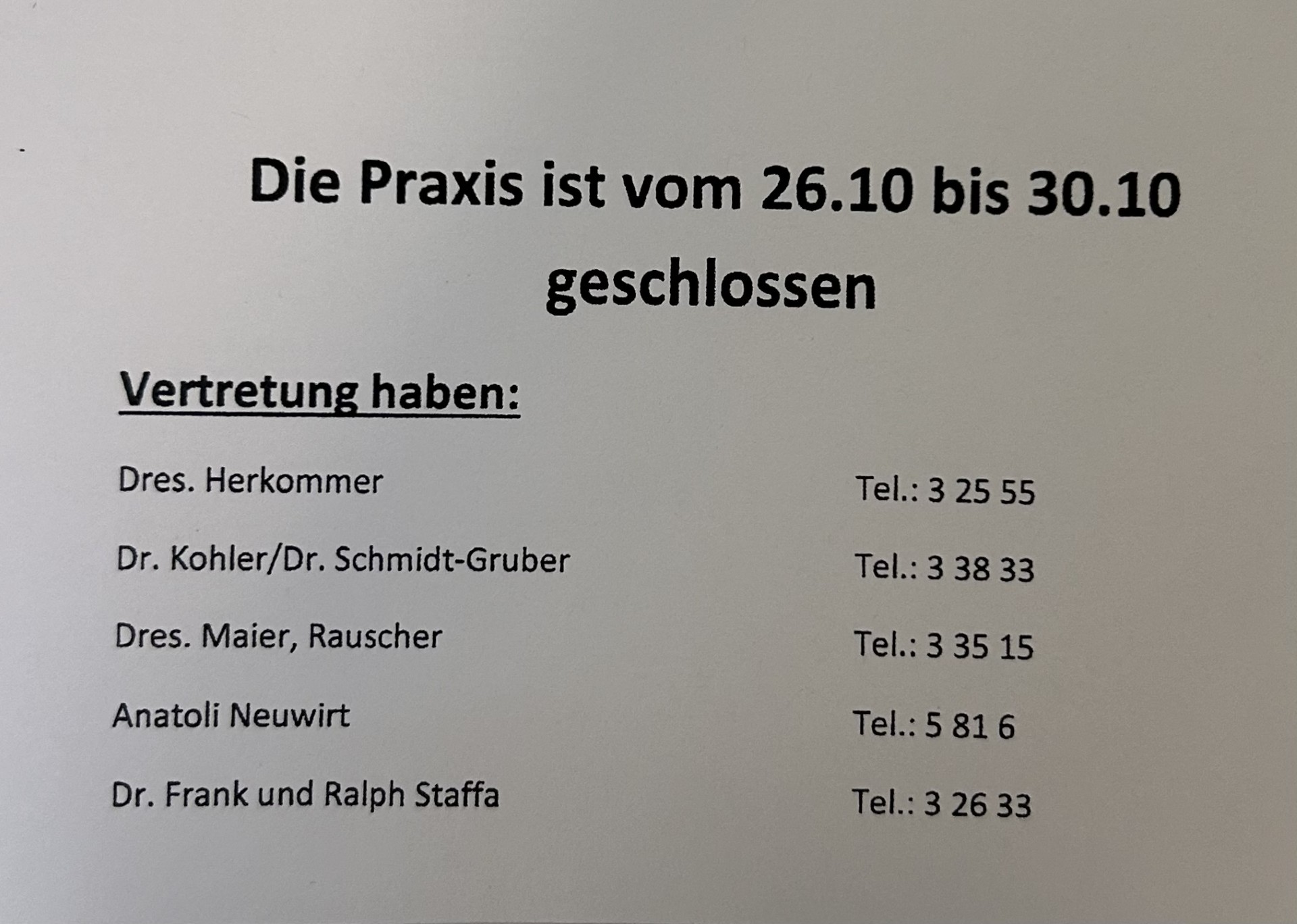 Aushang Urlaubsvertretung